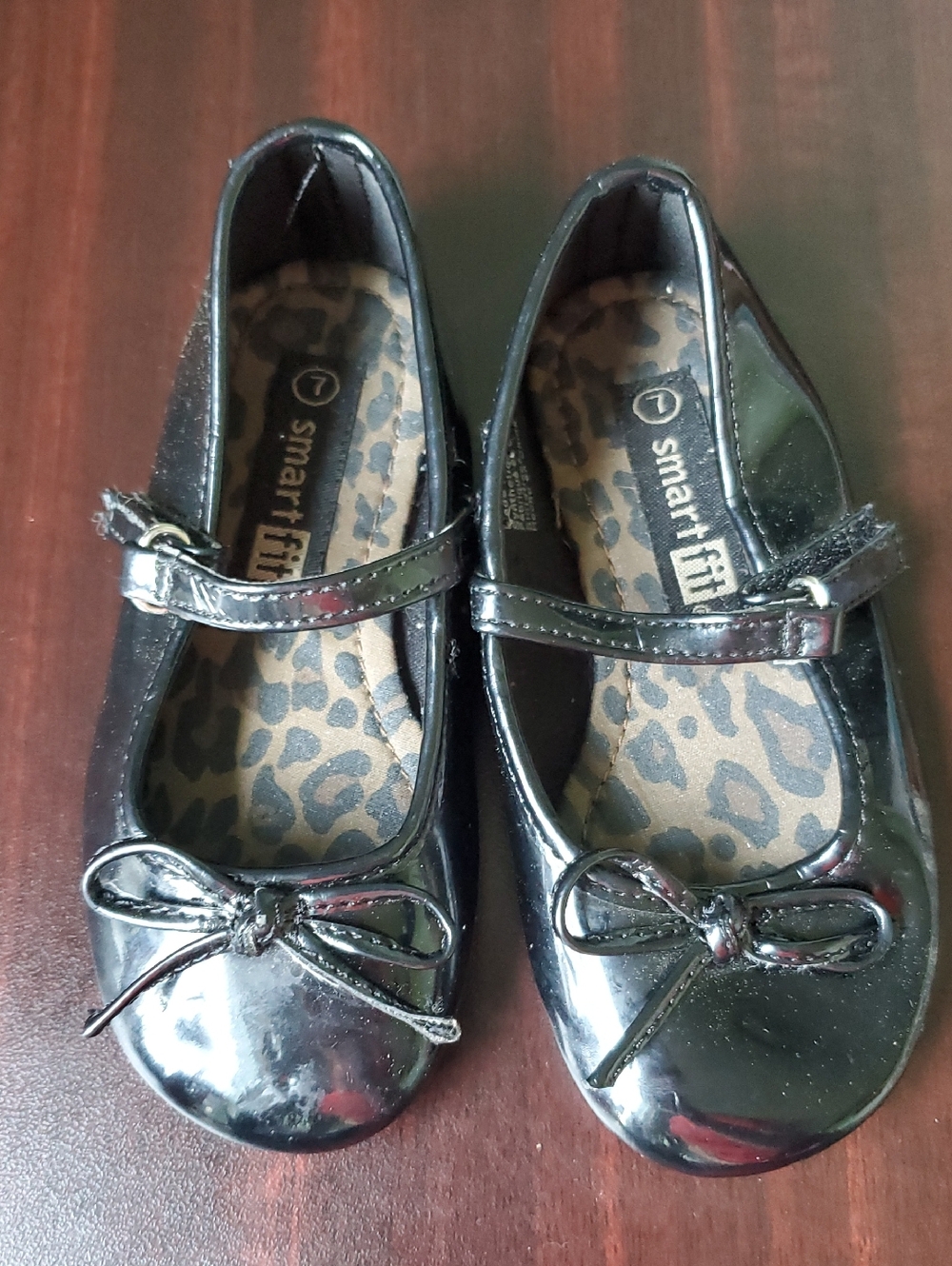 smartfit Black Patent Mary Jane Flats with Bow
